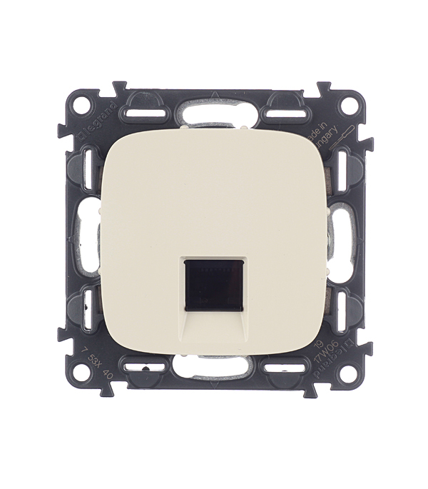 original-17104.jpg Розетка компьютерная Legrand Valena Allure встраиваемая слоновая кость RJ45 (753840) — изображение 1