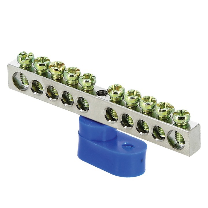 original-24968.jpg Шина нулевая на угловом изоляторе EKF PROxima 6х9 мм 10 отверстий синяя (10 шт.) (sn1-63-10-1) — изображение 1