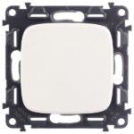 Выключатель Legrand Valena Allure одноклавишный встраиваемый белый (752701)