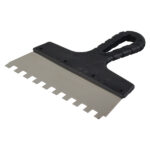 Шпатель зубчатый 200х10 мм с пластиковой ручкой (131150)