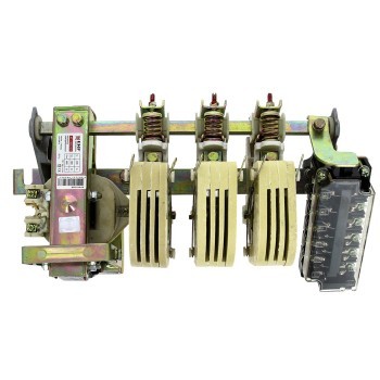 original-9072.jpg Контактор EKF PROxima (kt6023-380) 400 В 160 А тип АС 3NO+3NC поворотного типа — изображение 1