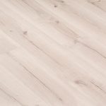 Ламинат 32 класс Swiss Krono Home Standard дуб модестус 2,109 кв.м 8 мм с фаской влагостойкий